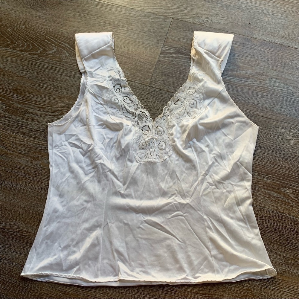 Vintage lace beige eggshell Ethereal cottage core granny tank top XS